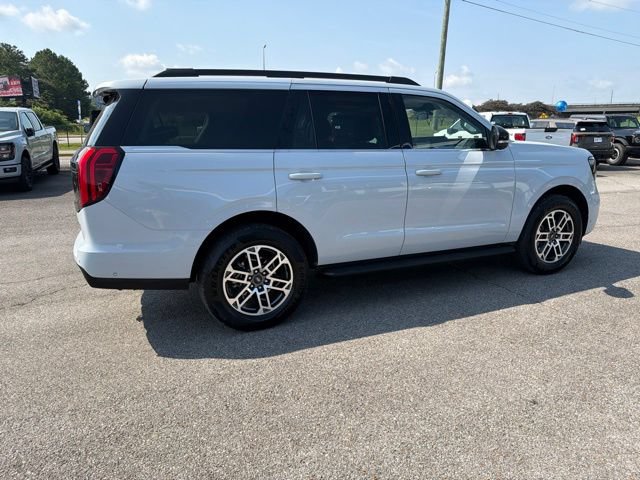 Certified 2025 Ford Expedition Active RWD image 40