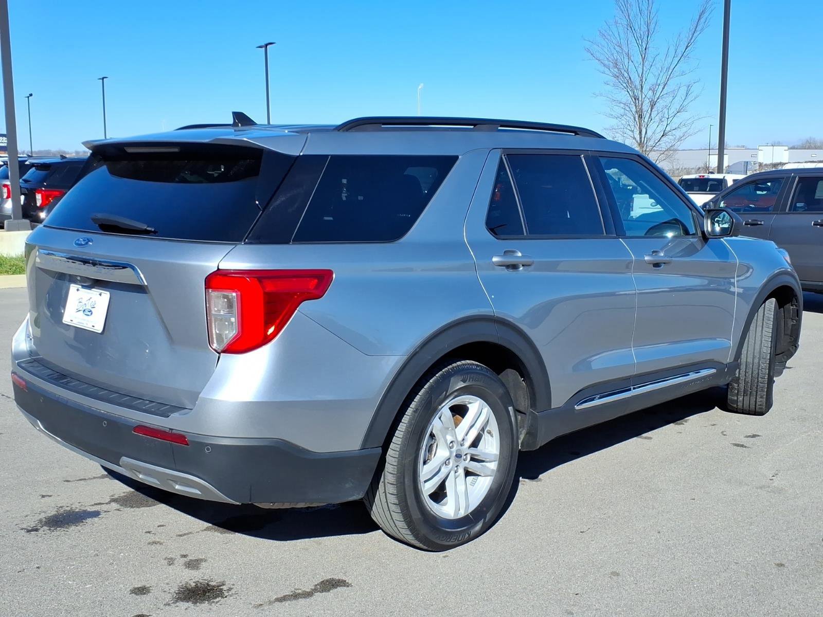 Certified 2024 Ford Explorer XLT w/ Equipment Group 202A image 5