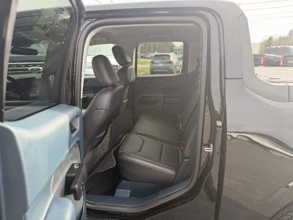 Certified 2024 Ford Maverick Tremor w/ Tremor Off-Road Package image 11