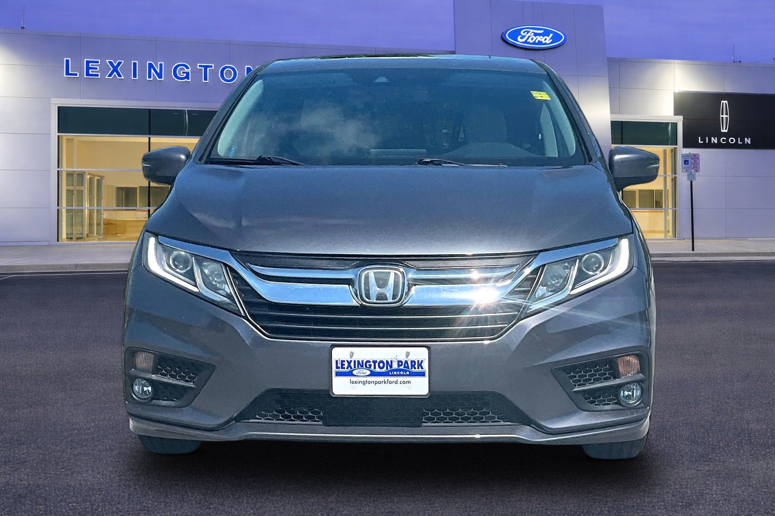 Used 2018 Honda Odyssey EX-L image 2
