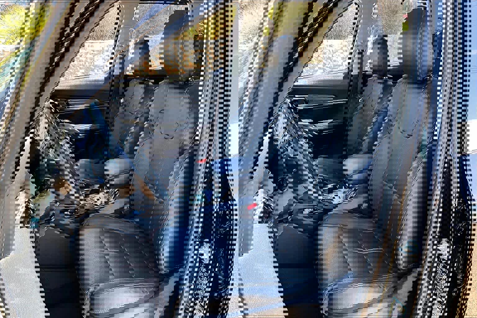 Used 2020 Kia Telluride SX w/ Towing Package image 10