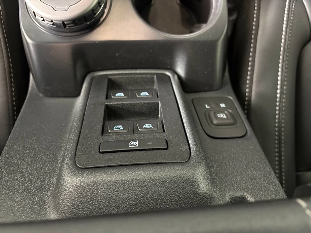 Certified 2026 Ford Bronco Outer Banks w/ Sasquatch Package AWD/4WD image 21