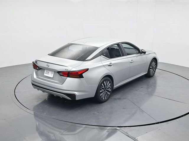 Used 2024 Nissan Altima 2.5 SV image 42