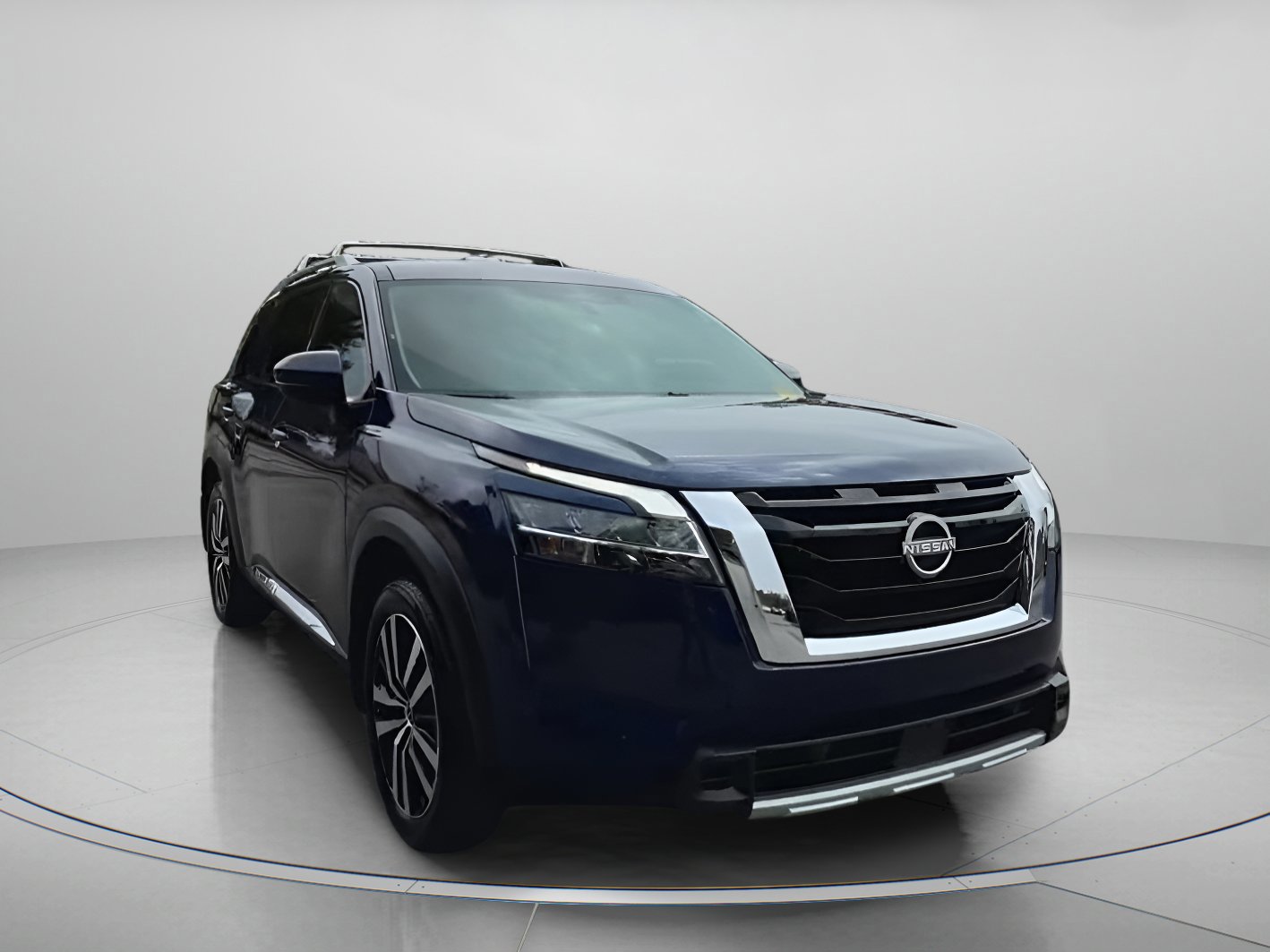Used 2024 Nissan Pathfinder Platinum image 28