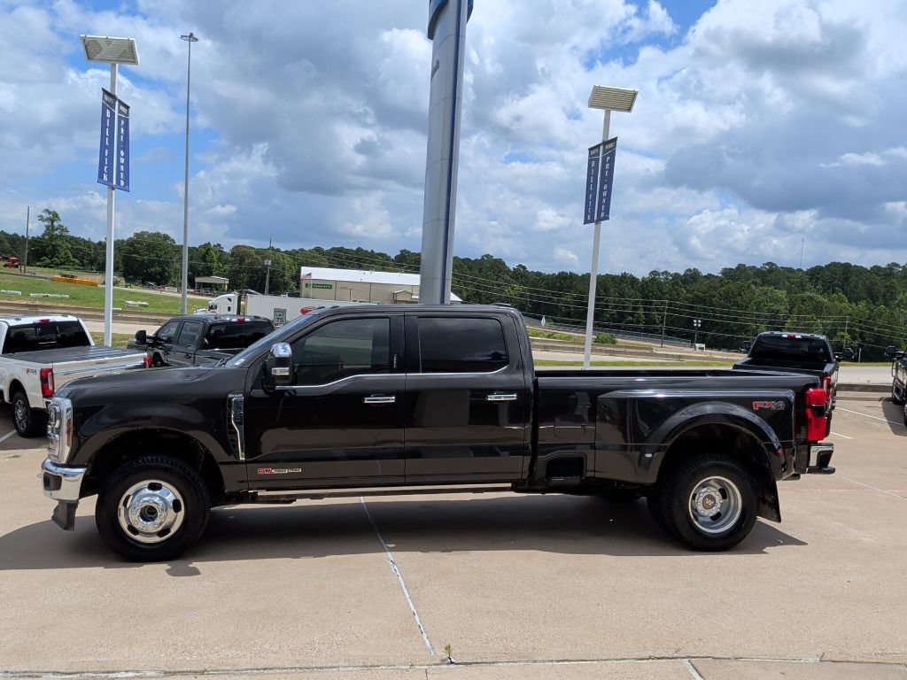 Certified 2024 Ford F350 King Ranch w/ Chrome Package AWD/4WD image 6