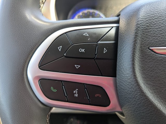 Used 2023 Chrysler Voyager LX FWD image 15
