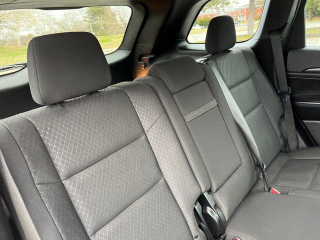 Used 2018 Jeep Grand Cherokee Laredo image 31