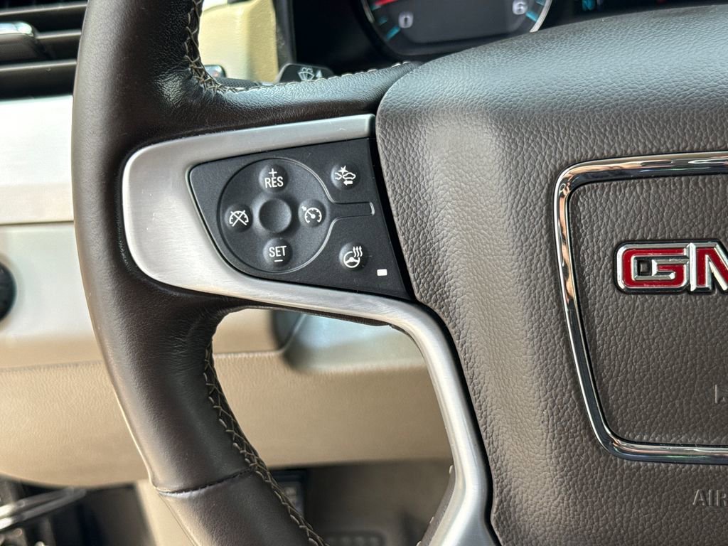 Used 2019 GMC Yukon XL SLT w/ Premium Edition RWD image 17