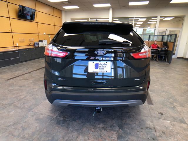 Certified 2024 Ford Edge SEL w/ Convenience Package AWD/4WD image 6
