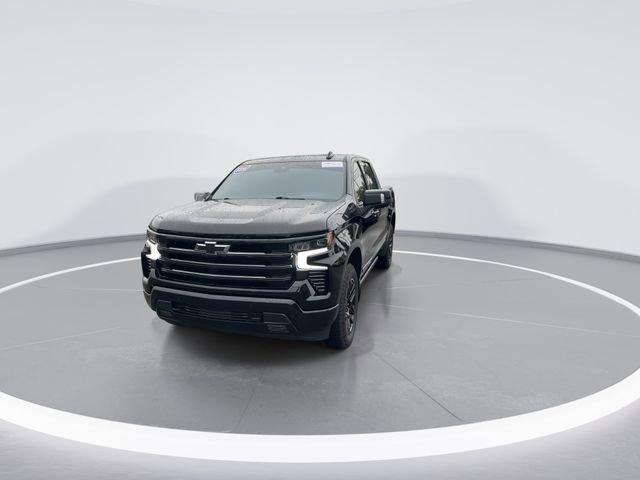 Used 2026 Chevrolet Silverado 1500 High Country w/ Midnight Edition AWD/4WD image 2