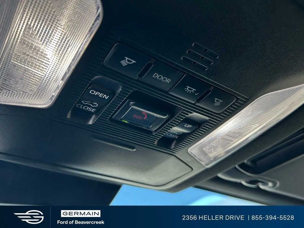 Used 2022 Toyota RAV4 XSE AWD/4WD image 29