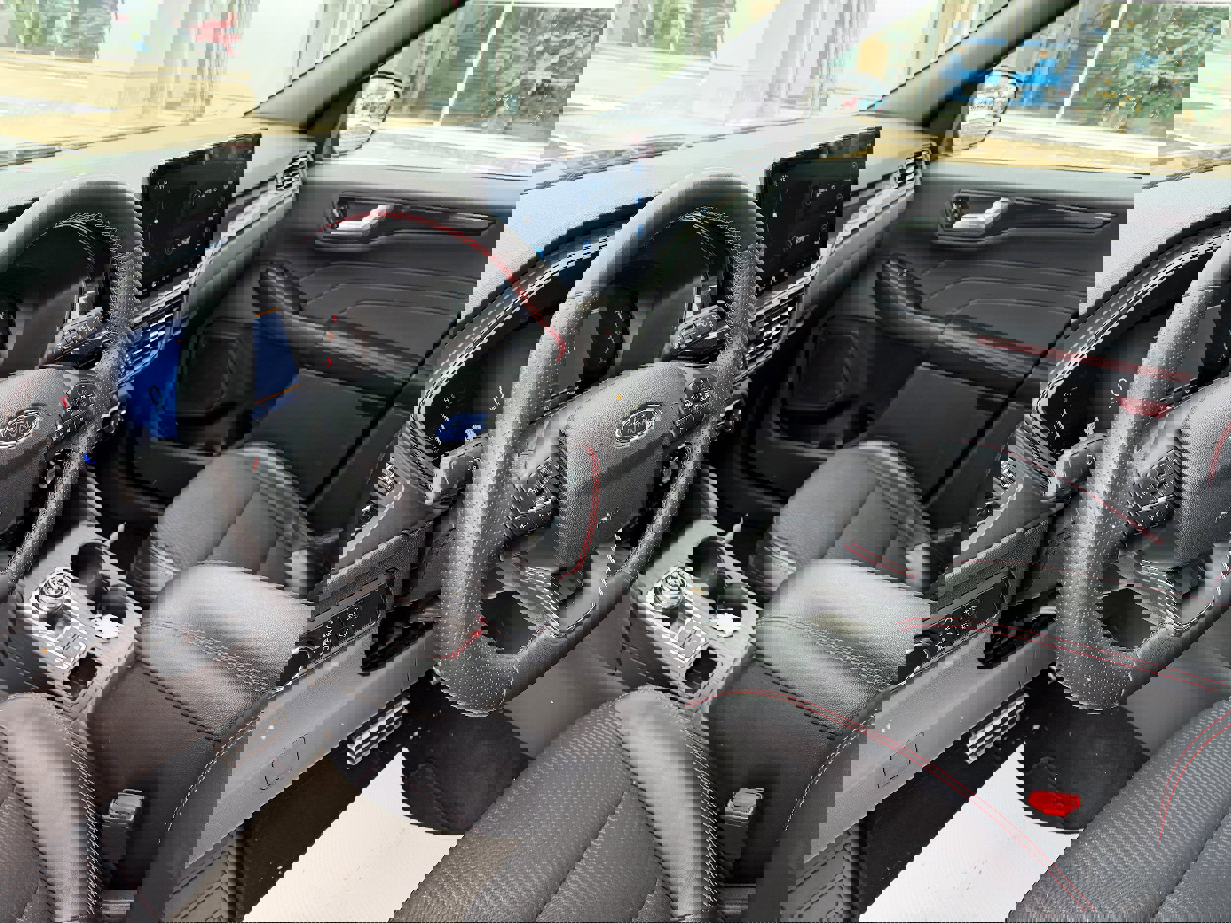 Certified 2023 Ford Escape ST-Line w/ Tech Pack #1 image 14