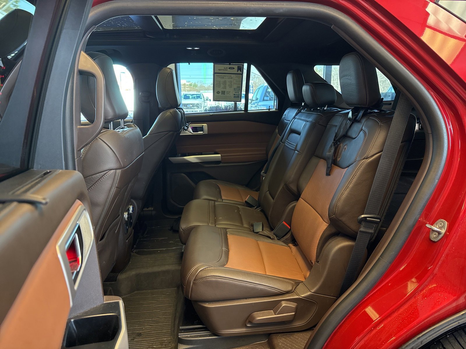 Certified 2022 Ford Explorer King Ranch w/ Class IV Trailer Tow Package image 14