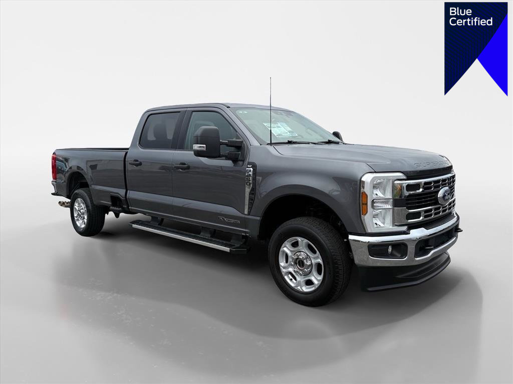 Certified 2025 Ford F250 XLT image 1