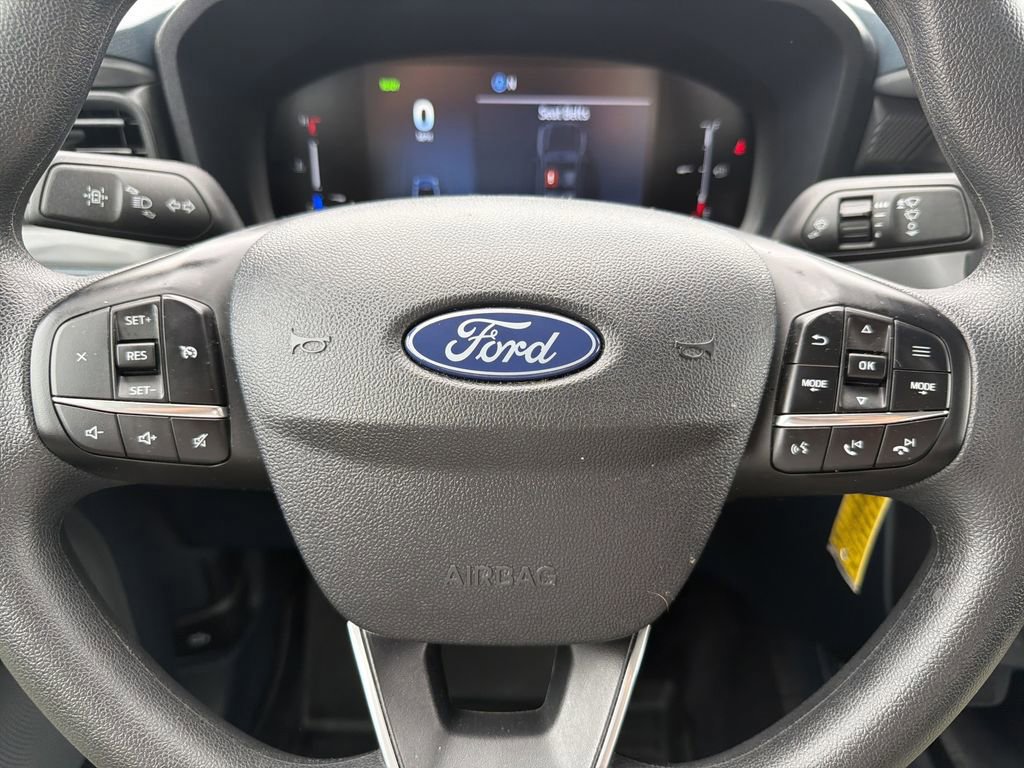 Certified 2025 Ford Maverick XL image 29