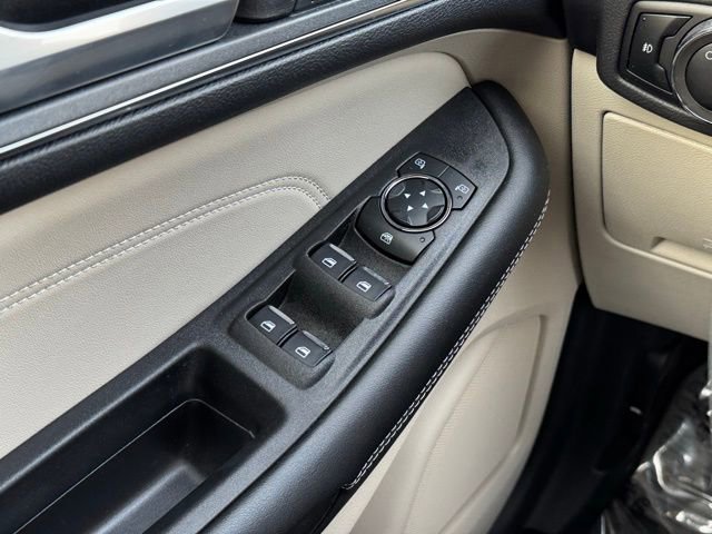 Certified 2024 Ford Edge Titanium w/ Equipment Group 301A image 35