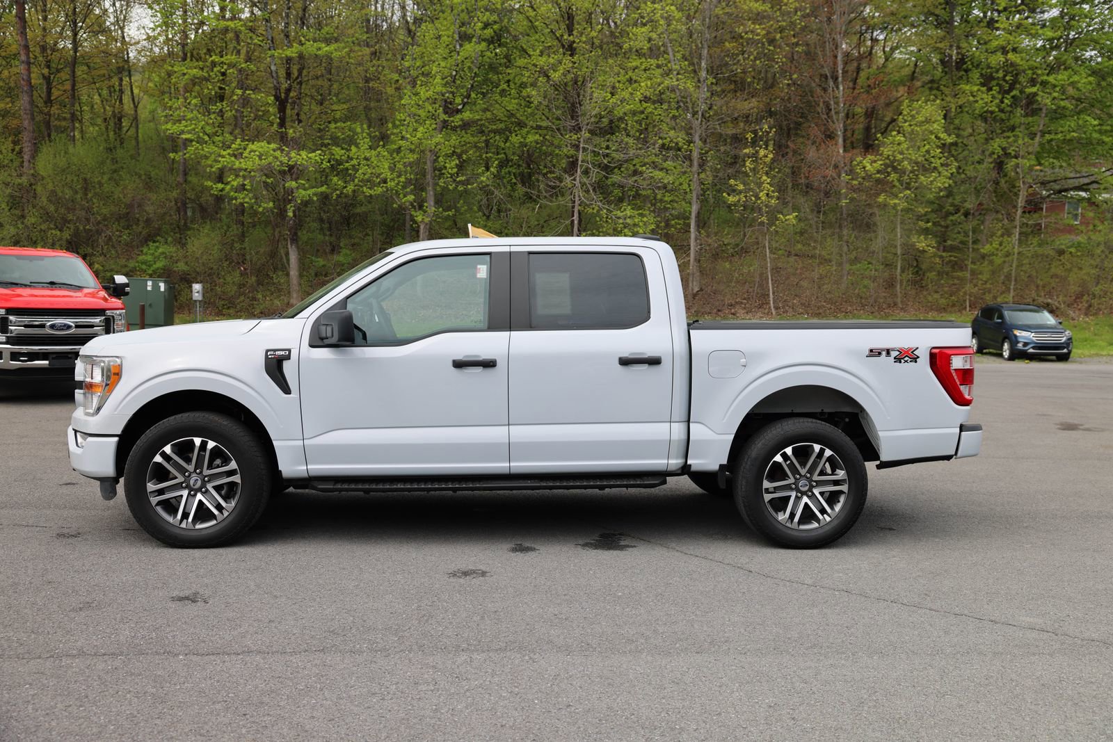 Certified 2022 Ford F150 XL w/ STX Appearance Package AWD/4WD image 6