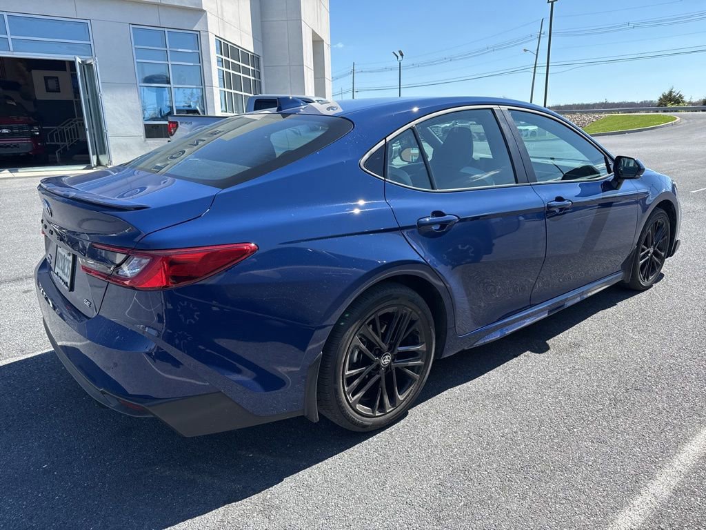 Used 2026 Toyota Camry SE w/ Convenience Package AWD/4WD image 3