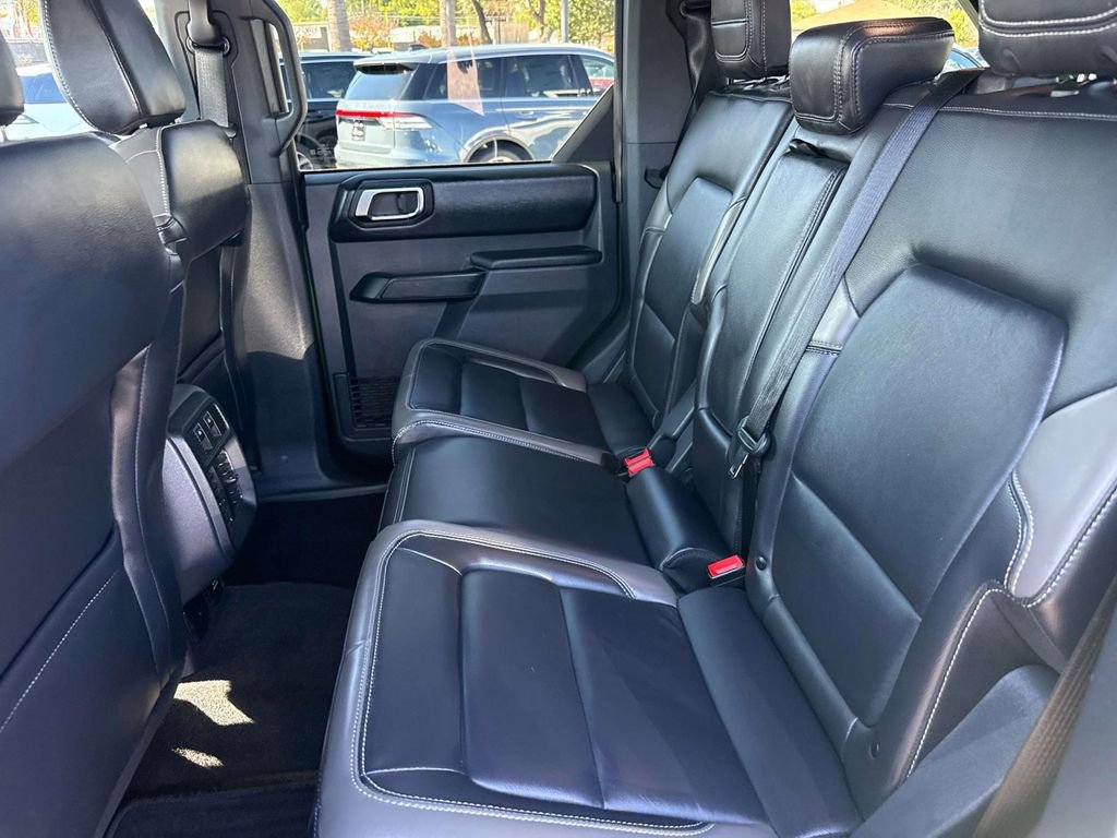 Certified 2025 Ford Bronco Outer Banks image 11