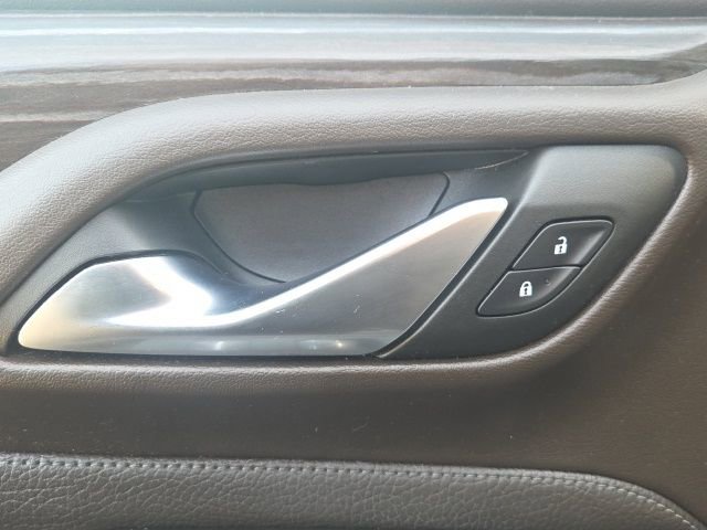 Used 2022 GMC Yukon Denali image 26