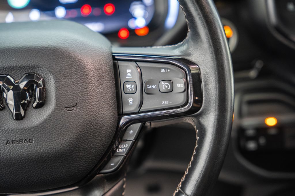 Used 2023 RAM 3500 Limited AWD/4WD image 37
