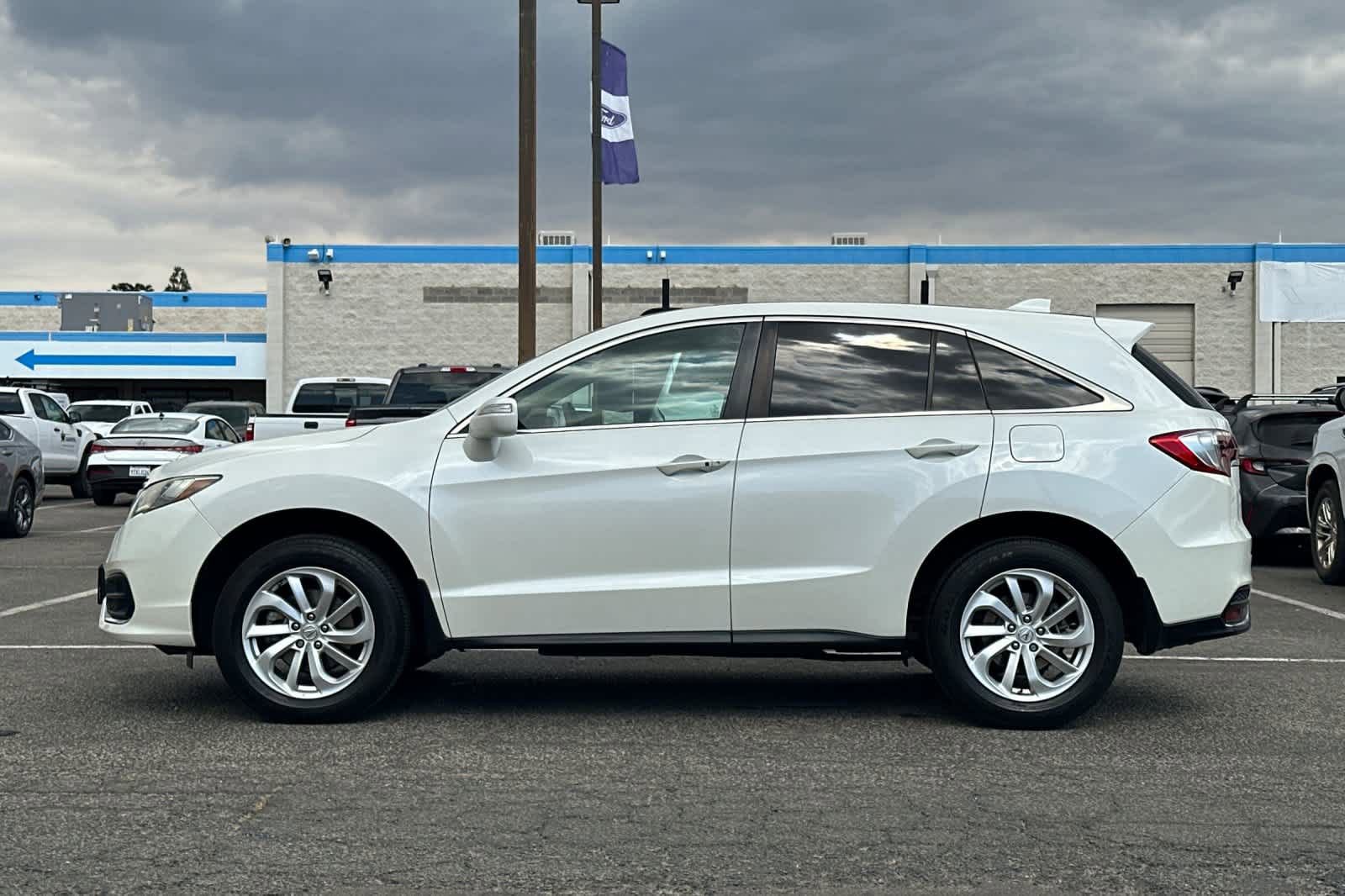 Used 2017 Acura RDX FWD image 5