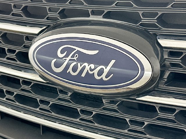 Certified 2023 Ford Explorer XLT w/ Equipment Group 202A AWD/4WD image 30
