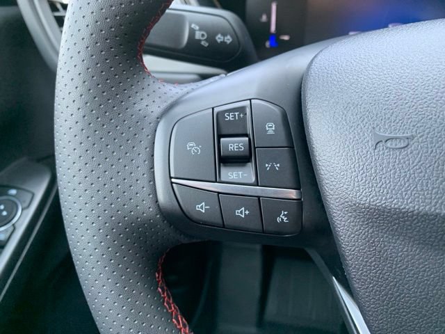 Certified 2025 Ford Escape ST-Line Select w/ Tech Pack #1 AWD/4WD image 23