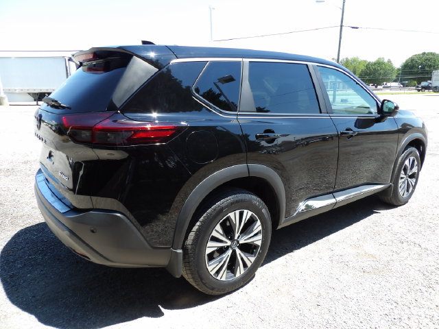 Used 2023 Nissan Rogue SV w/ SV Premium Package AWD/4WD image 4
