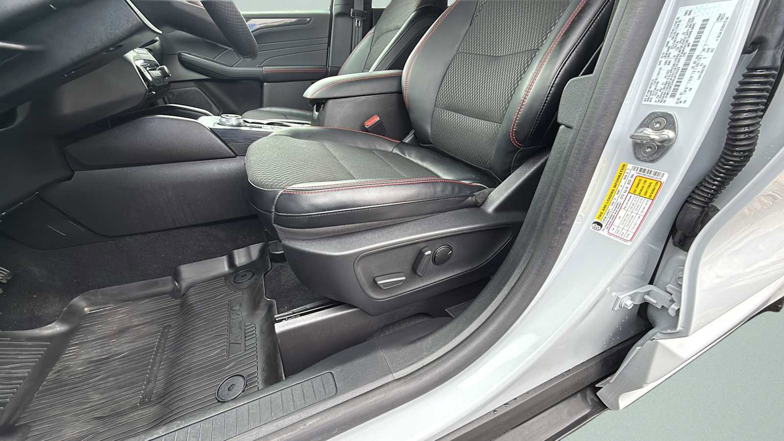 Certified 2025 Ford Escape ST-Line Elite w/ Class II Trailer Tow Package image 21