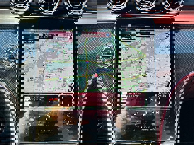 Used 2025 Mercedes-Benz C 300 4MATIC Sedan image 15