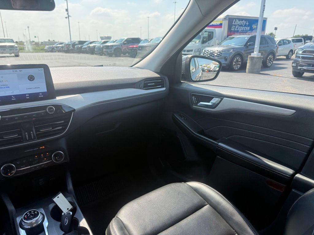 Certified 2022 Ford Escape SEL w/ Technology Package FWD image 38
