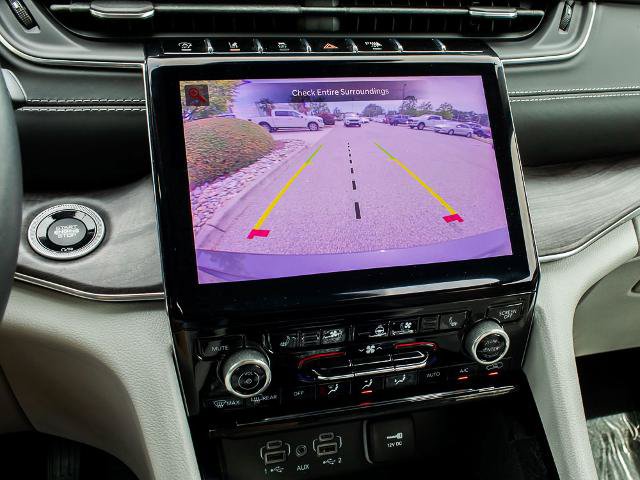 Used 2022 Jeep Grand Cherokee L Overland AWD/4WD image 22