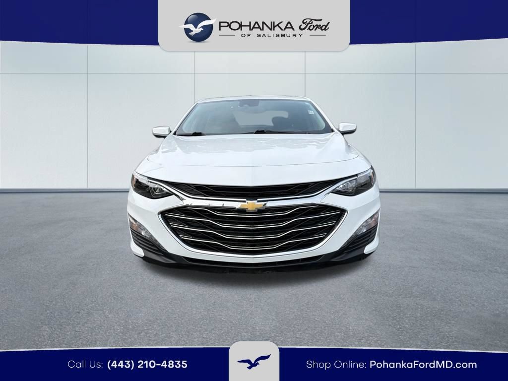 Used 2024 Chevrolet Malibu LT FWD image 3