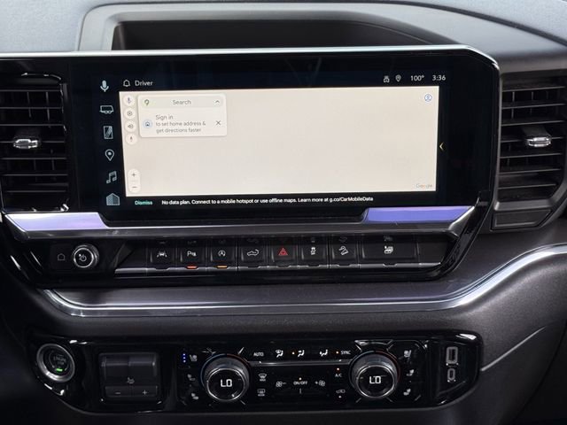 Used 2024 Chevrolet Silverado 1500 High Country w/ Technology Package AWD/4WD image 16