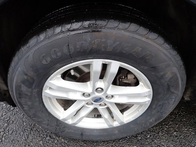 Certified 2021 Ford Explorer XLT w/ Class III Trailer Tow Package image 9