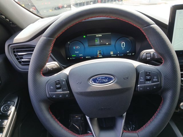 Certified 2025 Ford Escape ST-Line Select w/ Tech Pack #2 AWD/4WD image 11