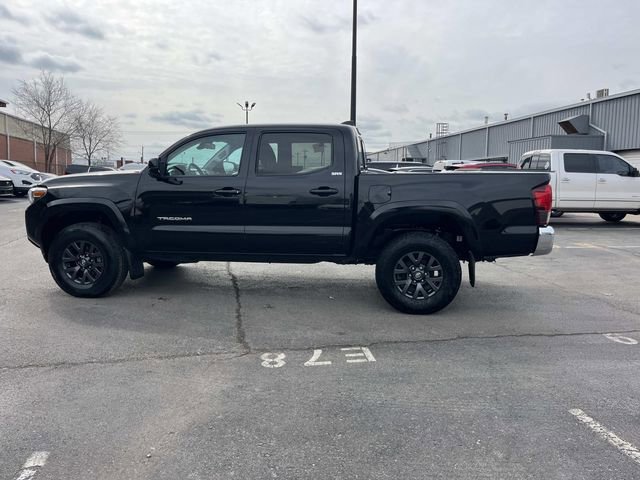 Used 2023 Toyota Tacoma SR5 w/ SR5 Appearance Package image 6
