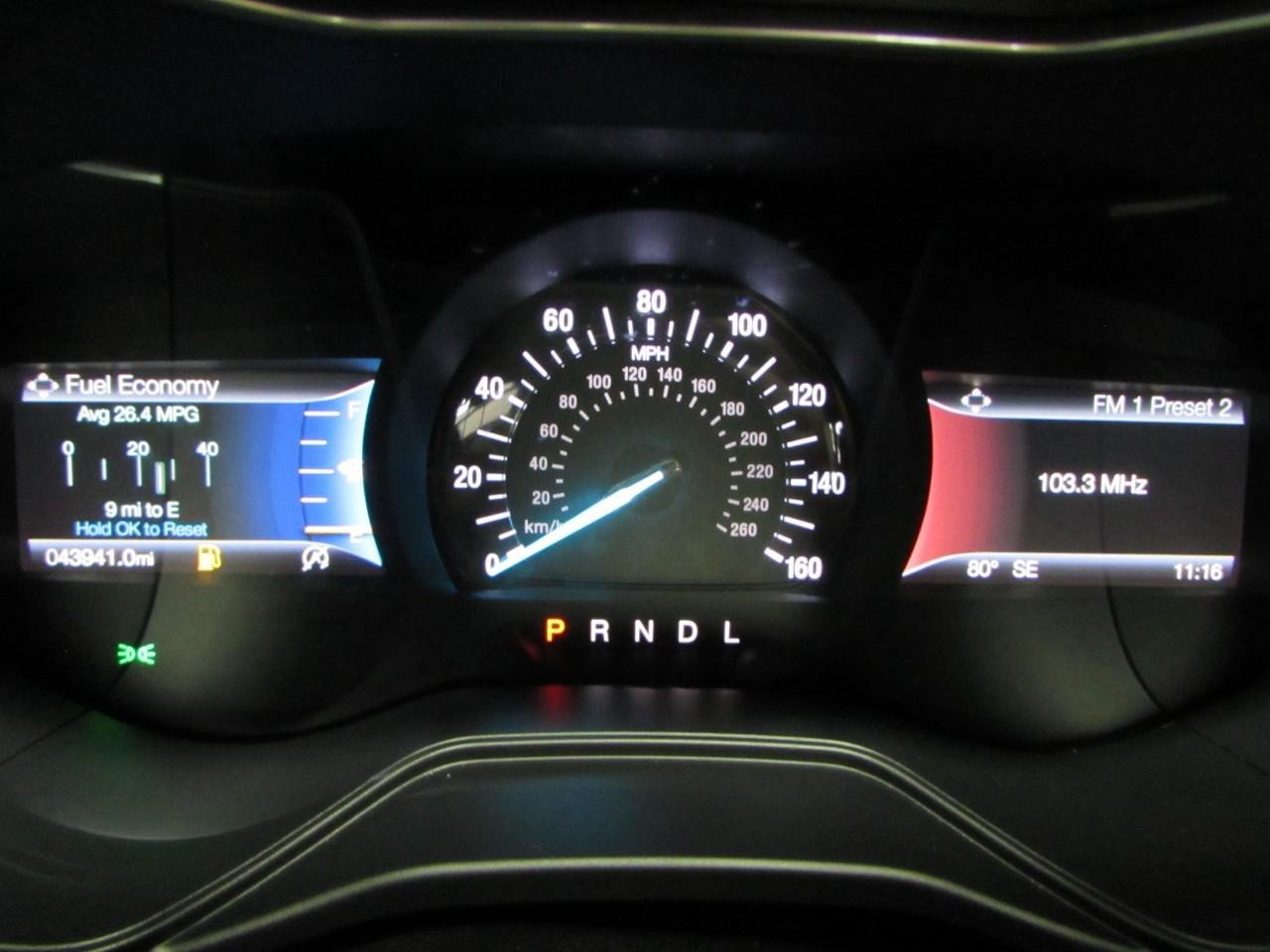 Certified 2020 Ford Fusion SE FWD image 25