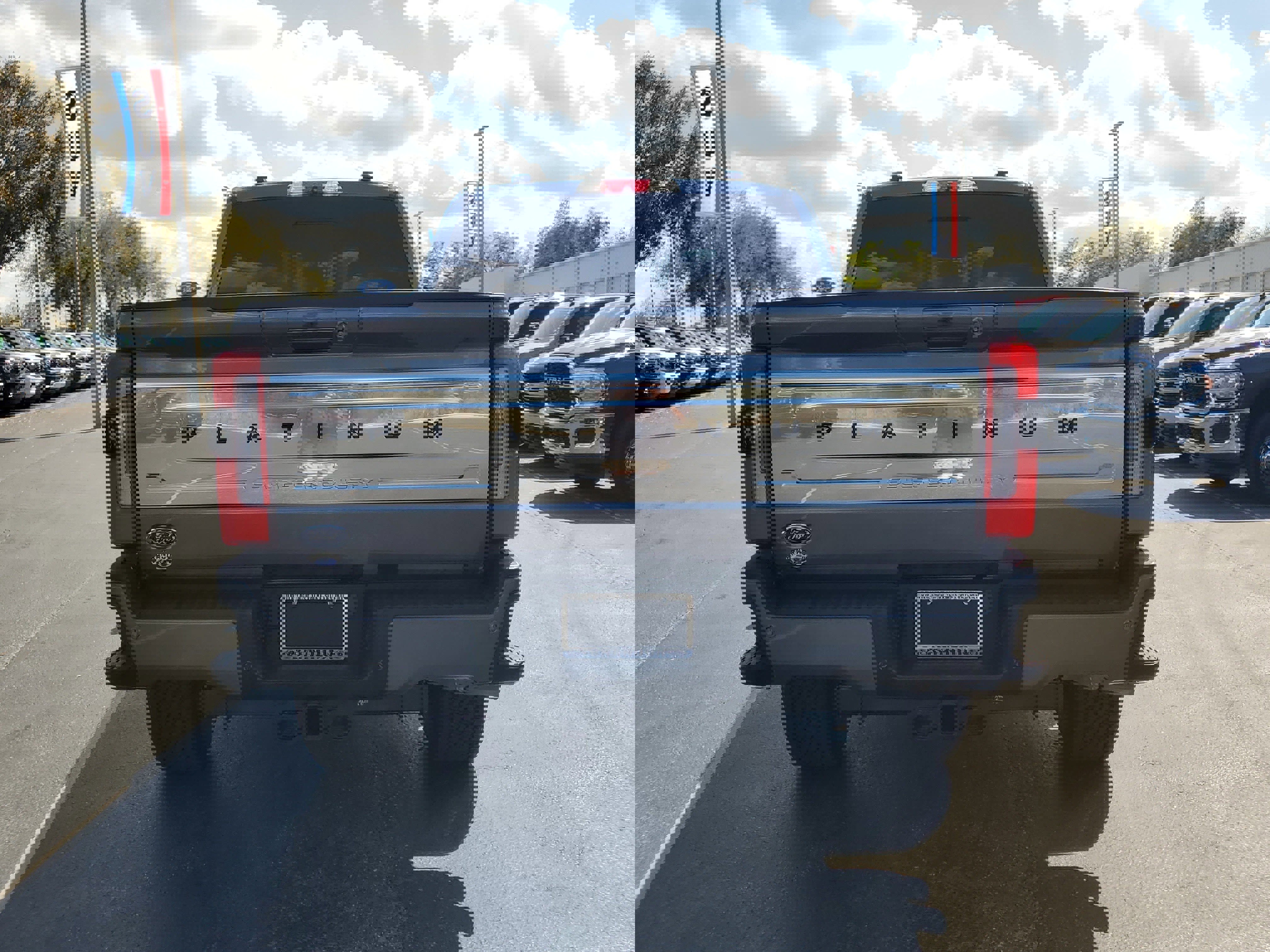 Certified 2023 Ford F250 Platinum image 2