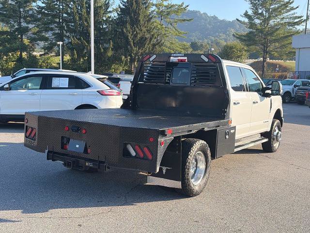 Certified 2022 Ford F350 Lariat w/ Lariat Ultimate Package AWD/4WD image 3