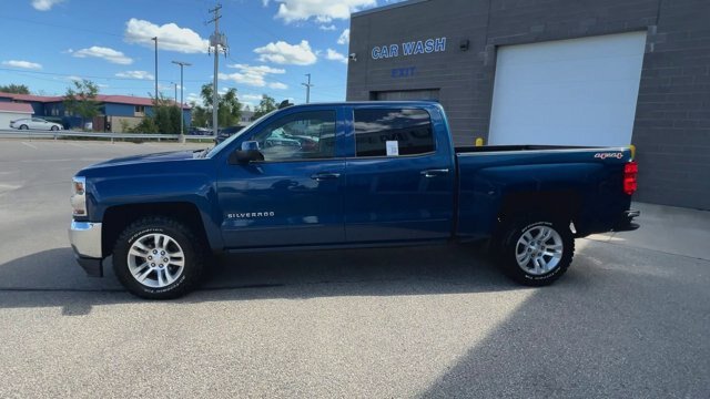 Used 2017 Chevrolet Silverado 1500 LT w/ All Star Edition AWD/4WD image 6