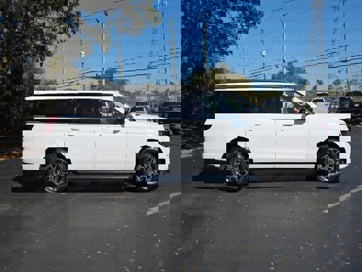 Certified 2025 Ford Expedition Max Active image 6