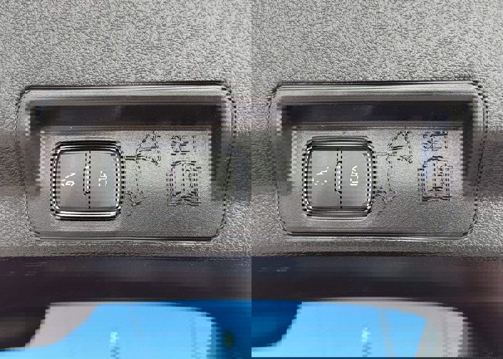 Certified 2021 Ford Explorer XLT w/ Equipment Group 202A image 12