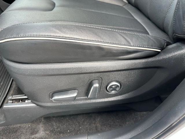 Used 2024 Hyundai Palisade SEL image 12