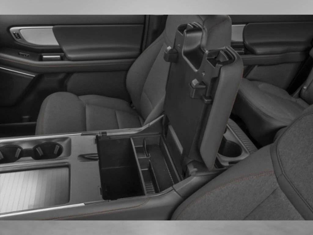 Certified 2025 Ford Expedition Max Active image 10