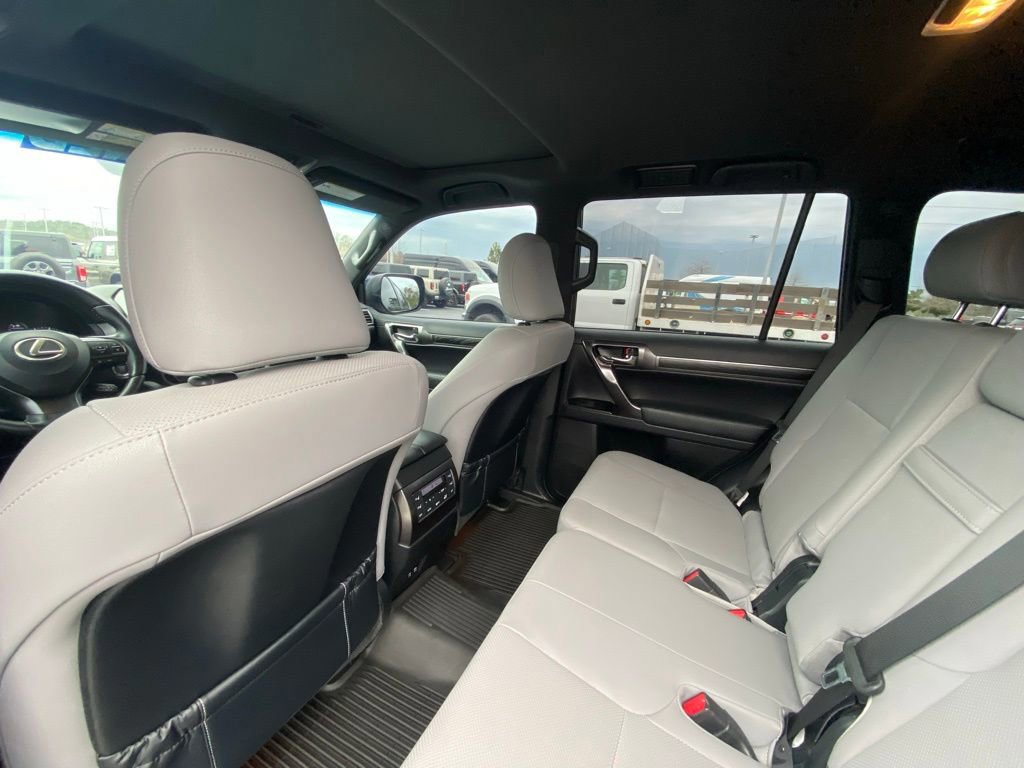Used 2023 Lexus GX 460 w/ Black Line Special Edition image 23
