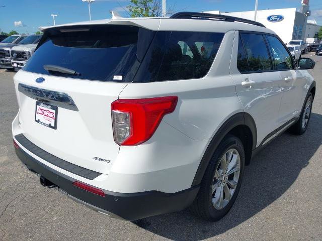 Certified 2023 Ford Explorer XLT w/ Equipment Group 202A AWD/4WD image 8