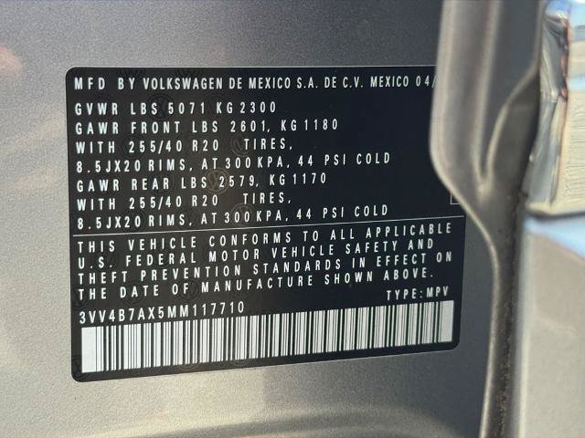 Used 2021 Volkswagen Tiguan SEL Premium R-Line AWD/4WD image 29