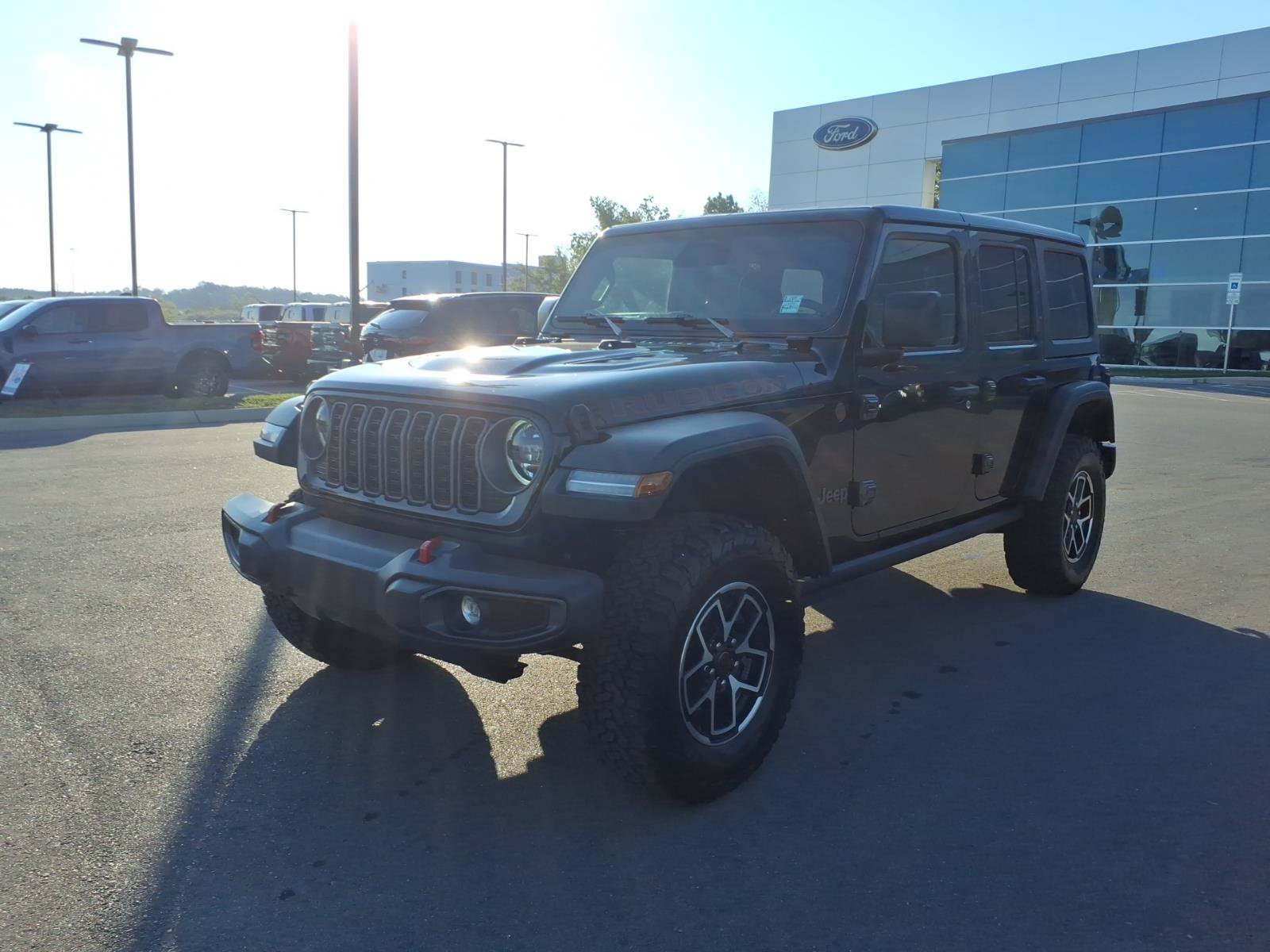 Used 2026 Jeep Wrangler Unlimited Rubicon AWD/4WD image 7